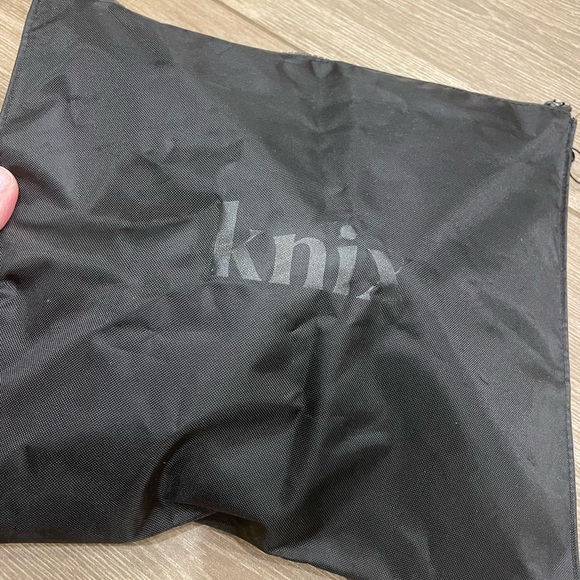 Knix Catalyst Sports Bra - size 7 - Picture 4 of 9